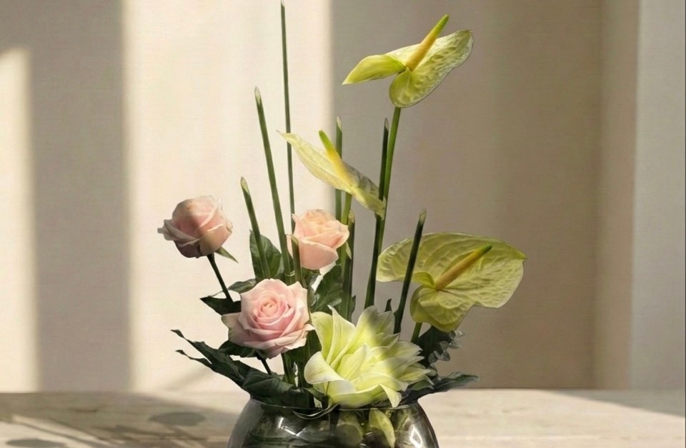 Blush & Lime Modern Serenity - Image 5