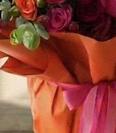 Vibrant Rose Delight - Image 3